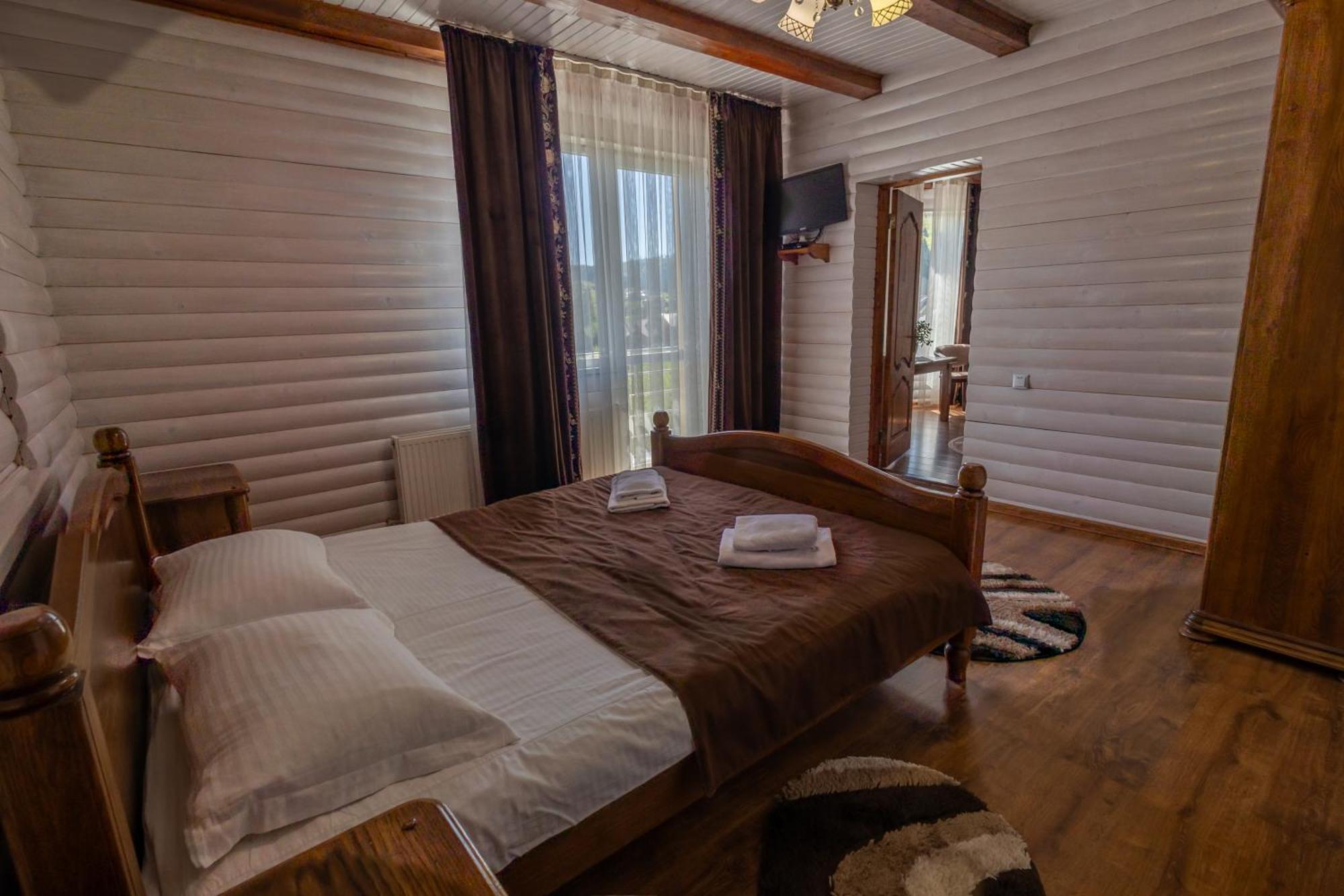 Villa Anet ปาเลียนิทซยา ภายนอก รูปภาพ